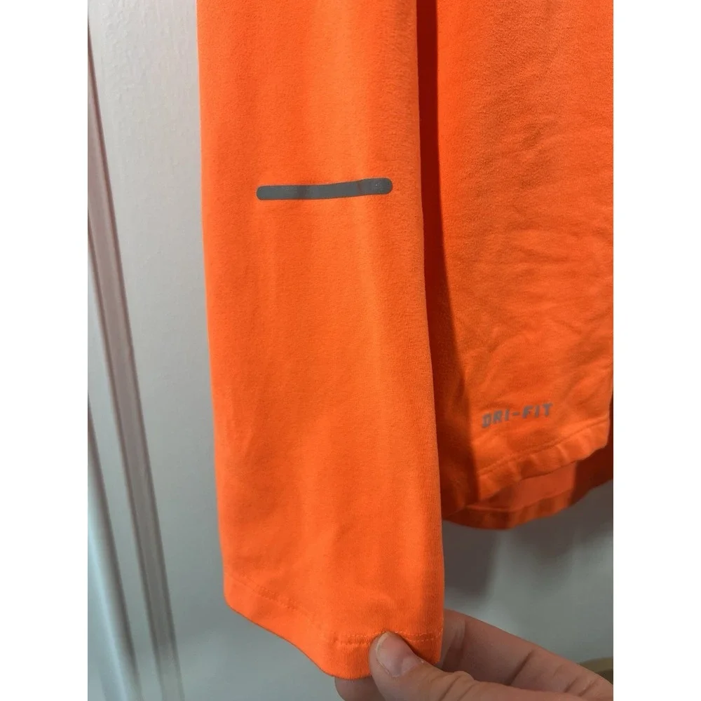 Nike Dri-FIT Running 1/4 Zip Pullover Mens Large Orange Long Sleeve 504606-853